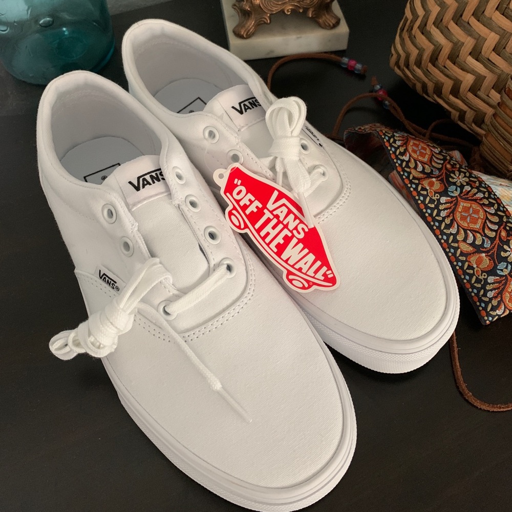 Women’s VANS